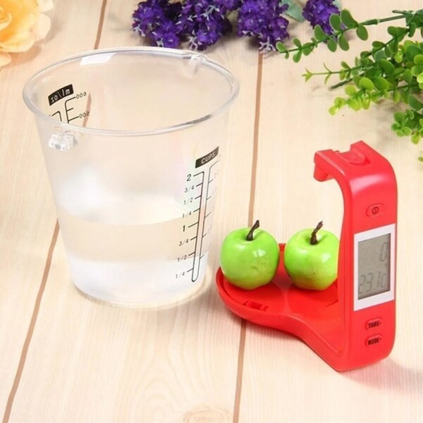 Taza Medidora Graduada 600ml + Balanza + Termometro 3 en 1 Variante Color Rojo