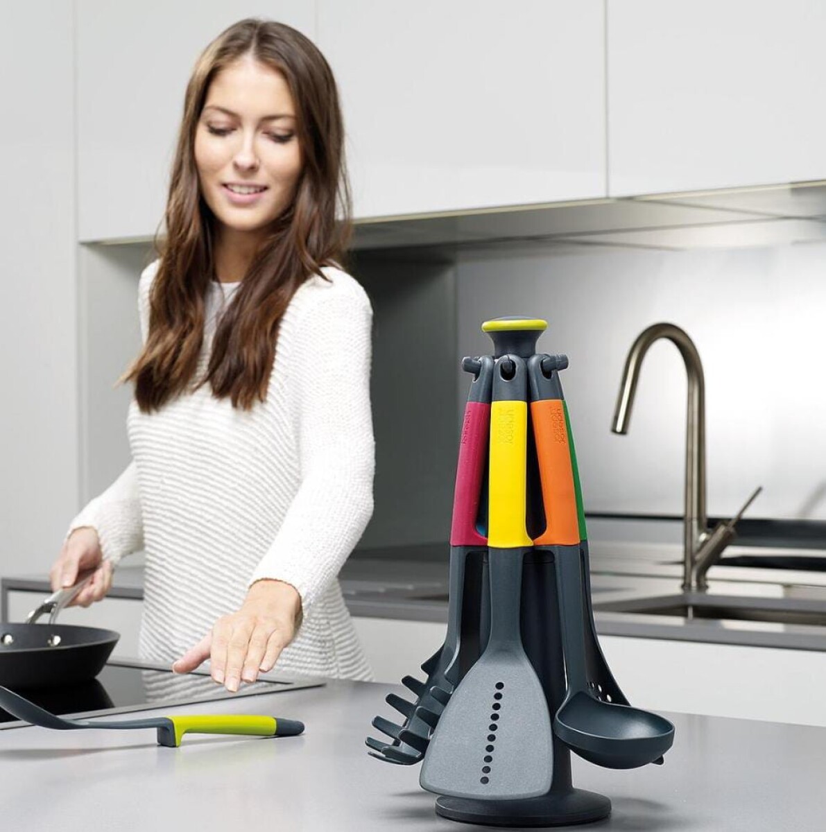 Utensilios de cocina set de 5 piezas con soporte giratorio 