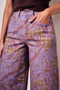 Jean Wide Led Print