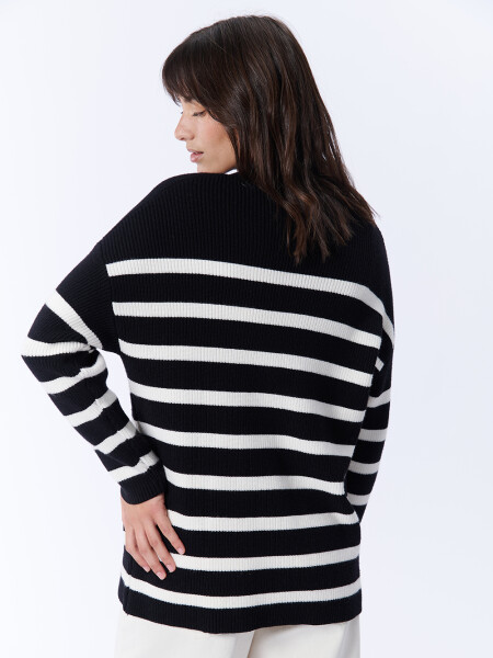 Polera punto rayas Crudo Y Negro