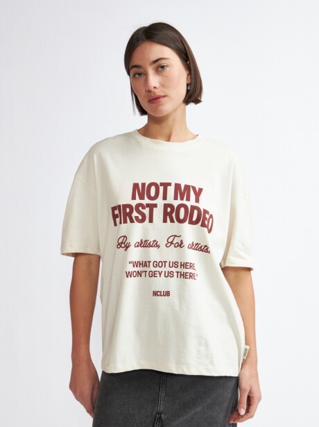 REMERA ORÉGANO CRUDO