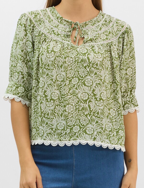 Blusa Con Detalle De Encaje Y Lazos VERDE/MULTI