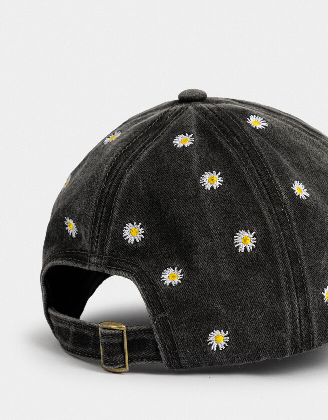 Caps Denim Gorra Bordada Margaritas - Negro