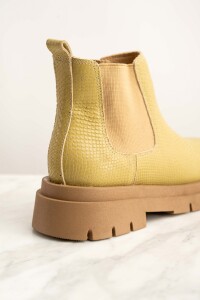 Bota Cuero Texturado Pistacho