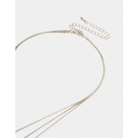 Collar Con Corazones Plateado