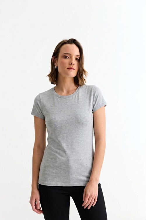 Remera cuello redondo ICONIC 150 GRIS