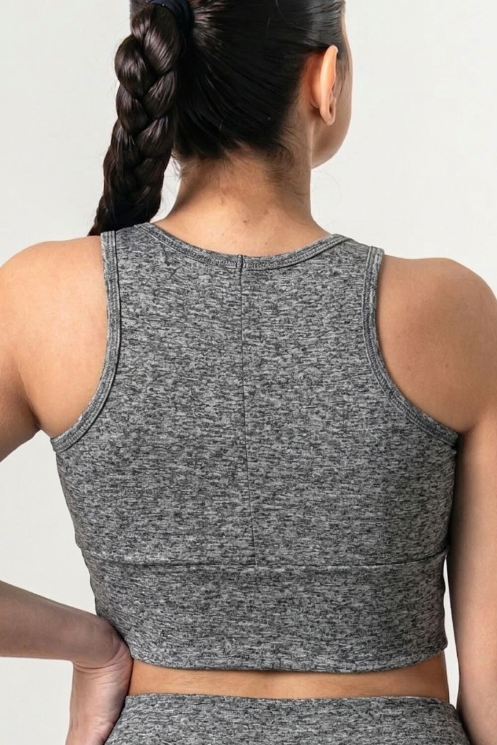 Top deportivo Naomi Gris Melange