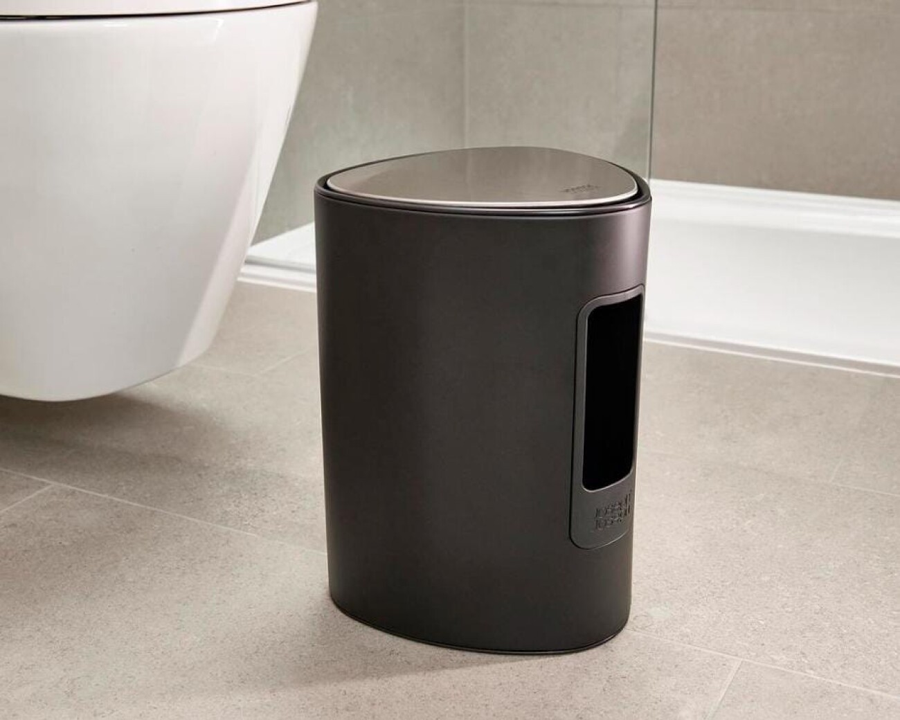 Papelera con pedal 5L EasyStore™ (Negro mate) Papelera con pedal 5L EasyStore™ (Negro mate)