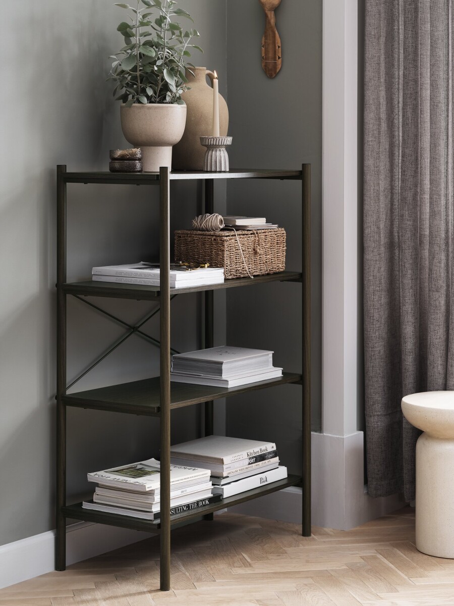 Estantería LINDVED 4 estantes roble oscuro 