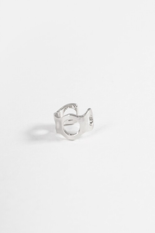 Earcuff calado plateado