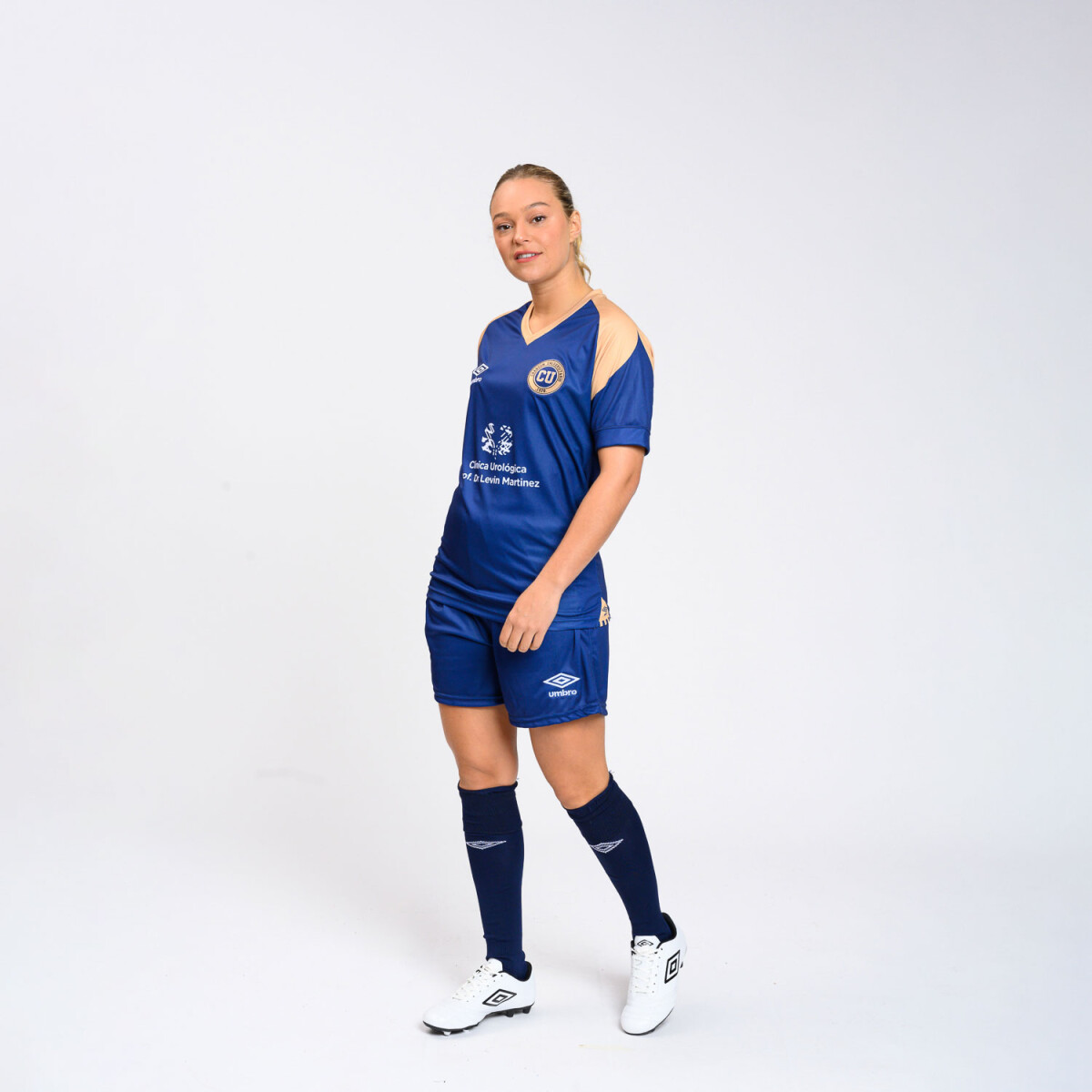 Eq. de fútbol personalizado Umbro Mujer - 004 