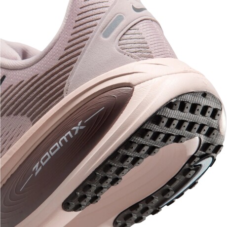 Championes Nike Vomero 18 Pink
