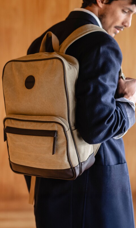 MOCHILA CHICAGO TRIBUNE KAKHI