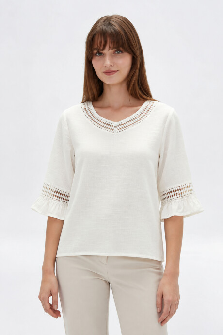 Blusa Surnia Marfil / Off White