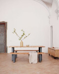 Mesa Alaia 220 x 100 cm madera maciza de acacia patas de acero acabado negro