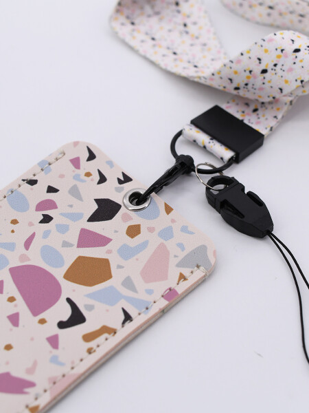 TARJETERO ESTAMPADO CON CINTA BEIGE