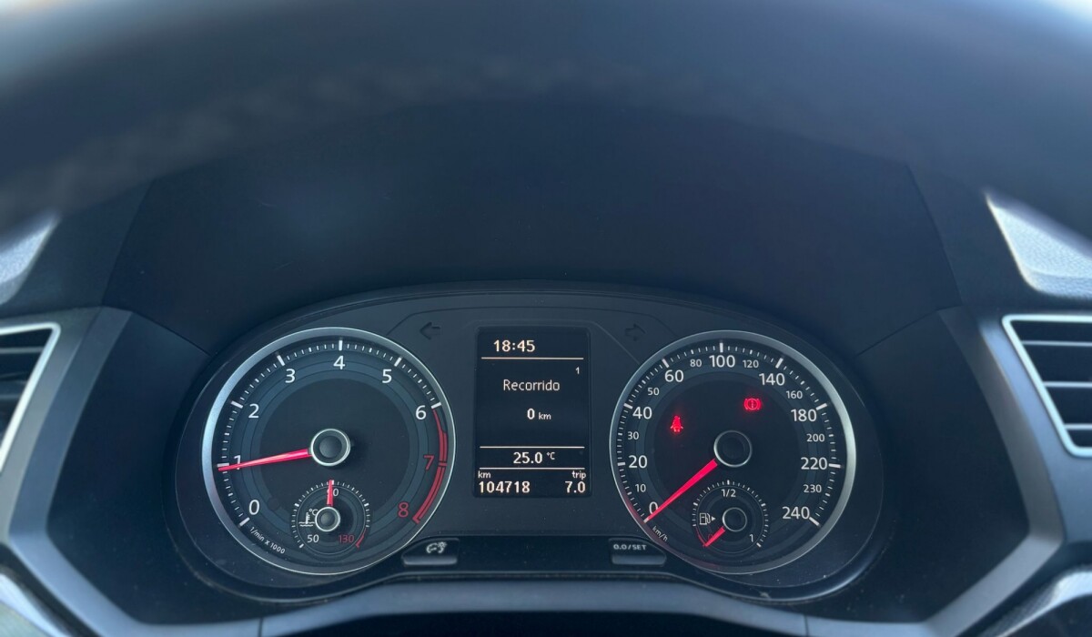 VW Saveiro DC Cross - 2017 VW Saveiro DC Cross - 2017