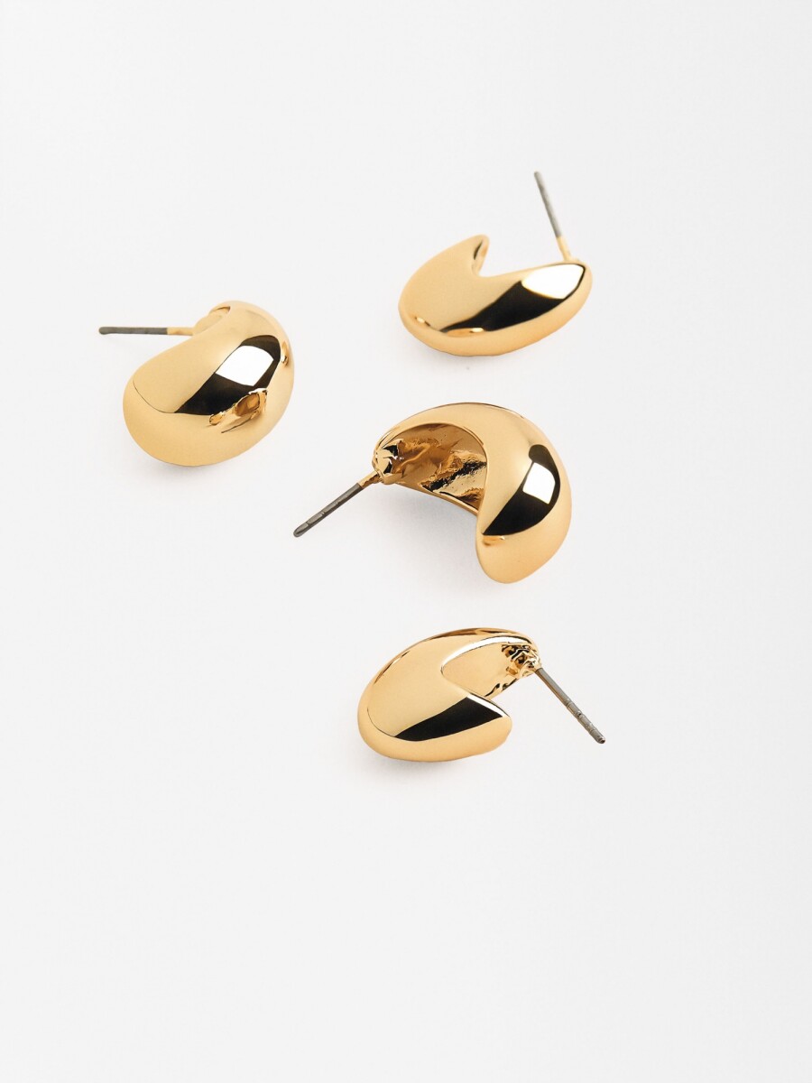 Conjunto De Pendientes Dorados dorado