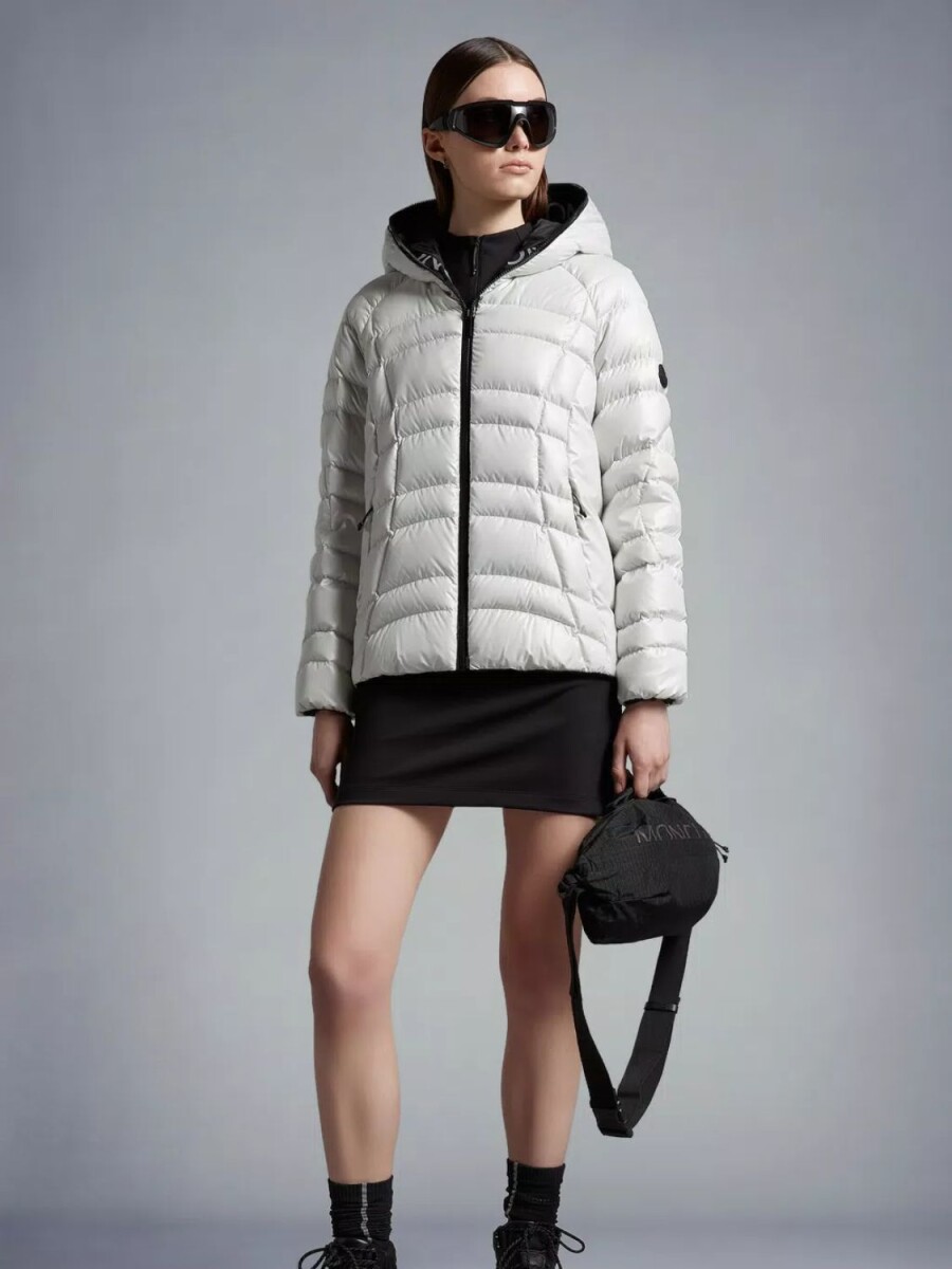 Moncler -Campera de poliéster reciclado con capucha integrada, Narlay - Gris 