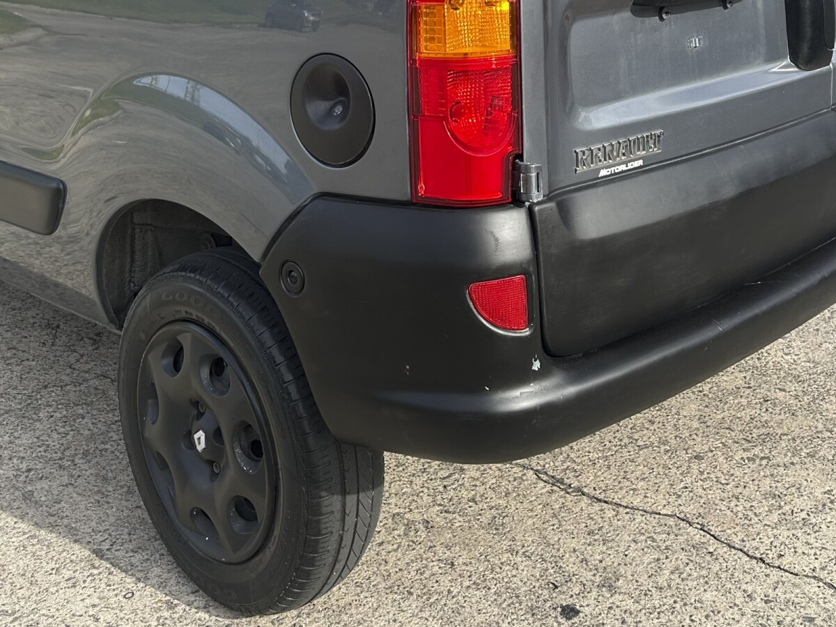 Renault Kangoo 2014 EXCELENTE ESTADO! | Permuta / Financia Renault Kangoo 2014 EXCELENTE ESTADO! | Permuta / Financia