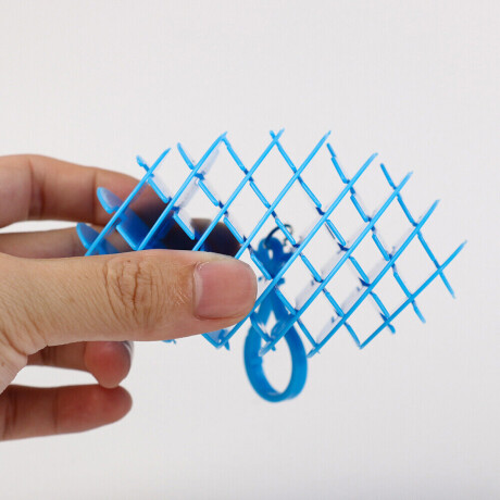 Llavero cuadriculado de plástico fidget toy Celeste