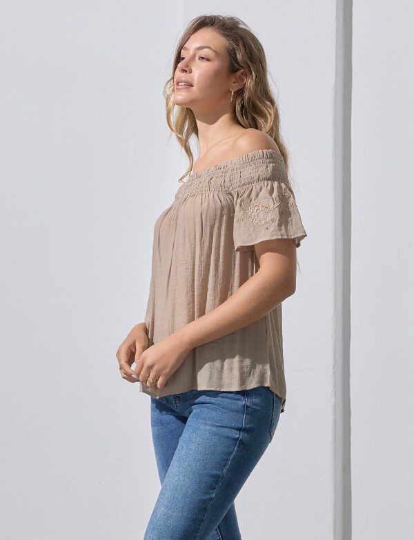 Blusa Bordado BEIGE