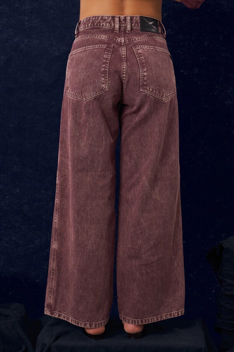 JEAN RELAXED BORDO Bordo