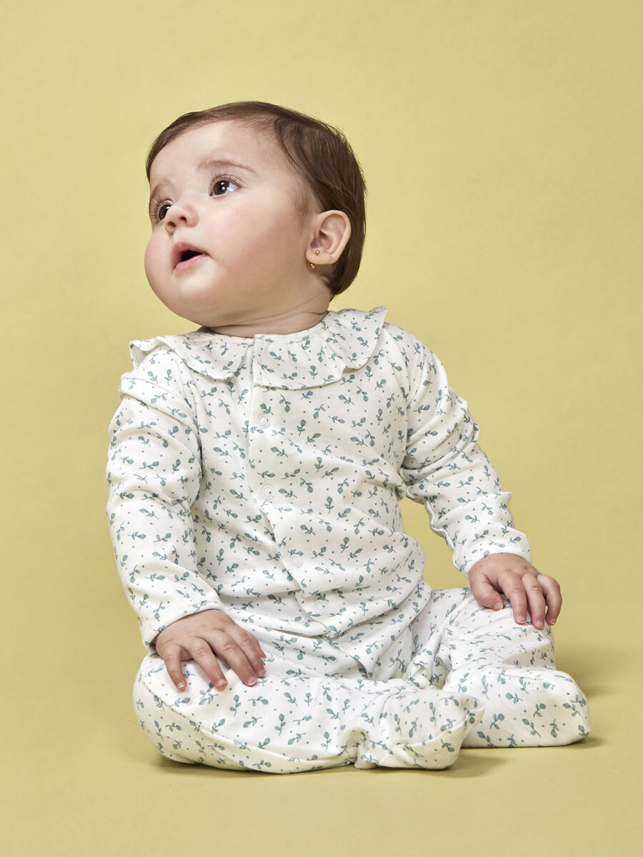 Pijama Estampado Florecitas Verde