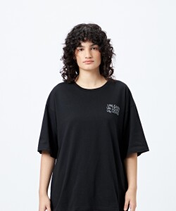 REMERA UNITA Negro