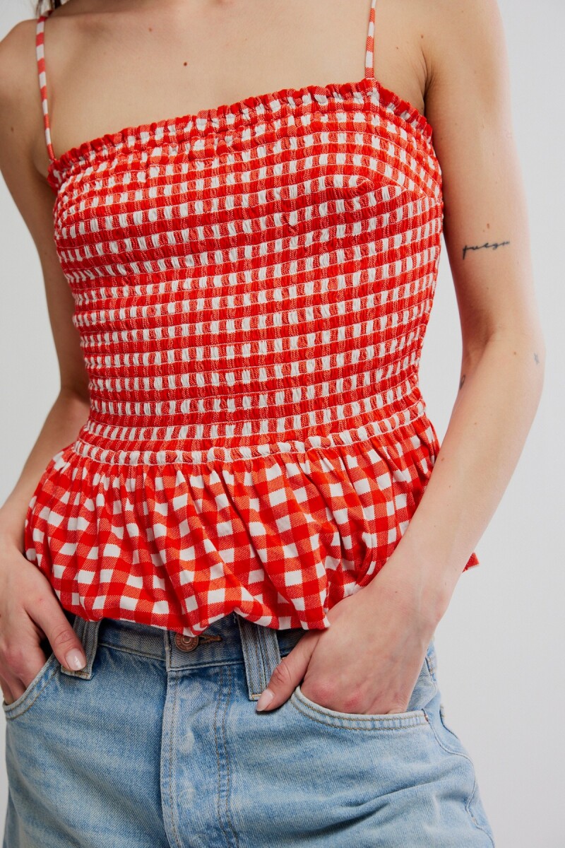 MUSCULOSA SUNDANCE Rojo