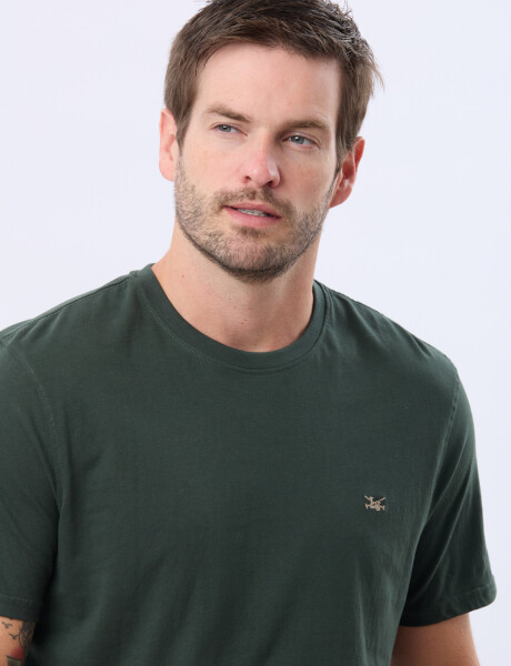 REMERA BÁSICA DE ALGODÓN Verde