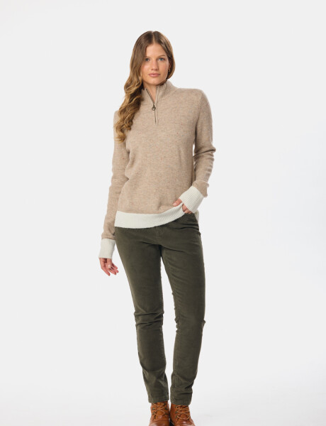 PANTALON DE PANA CON SPANDEX Verde