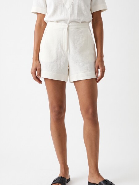 SHORT YANINA CRUDO