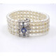 Pulsera 4 Hilos De Perlas 5 A 5.5 Mm, Con Importante Broche En Oro 18 K Zafiros Y Brillantes Pulsera 4 Hilos De Perlas 5 A 5.5 Mm, Con Importante Broche En Oro 18 K Zafiros Y Brillantes