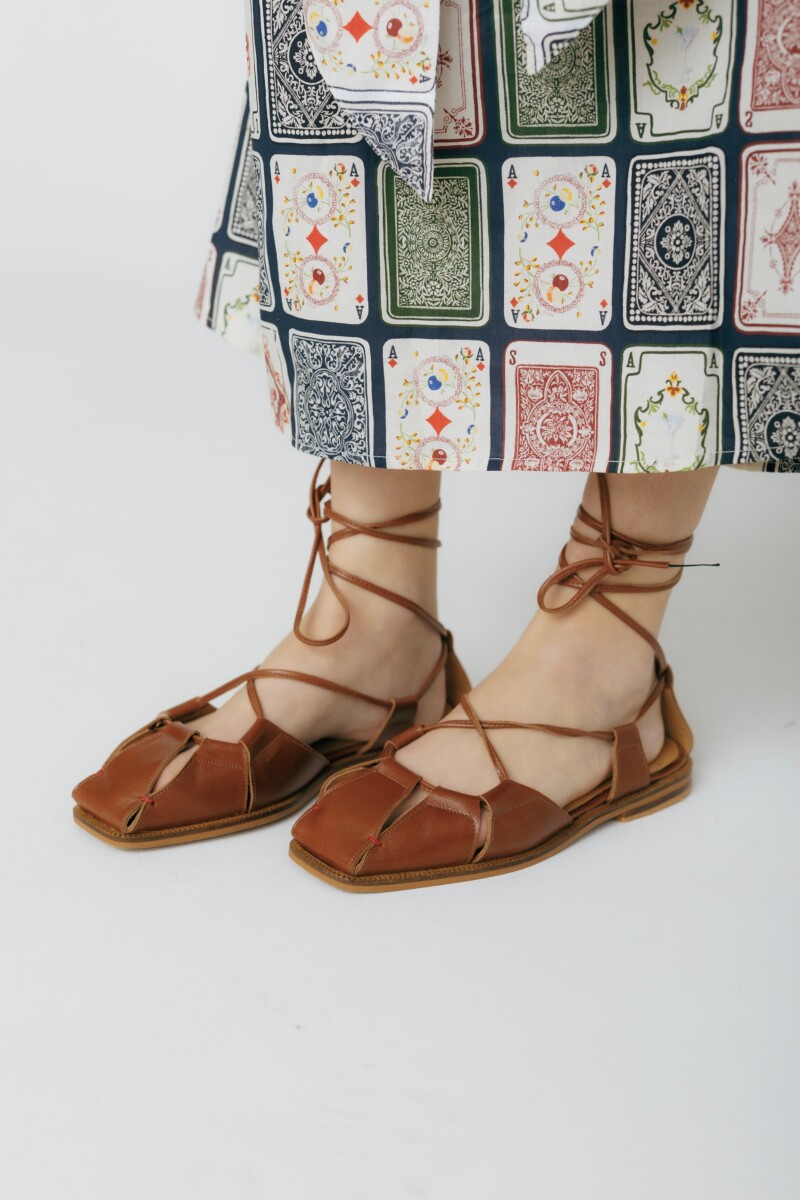 PRE VENTA SANDALIA BERRY Camel
