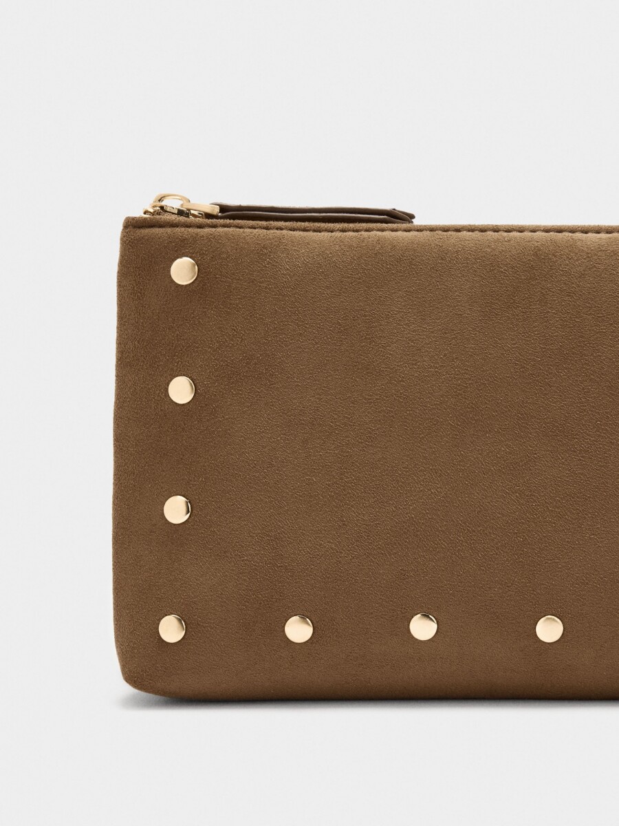 Bolso Bandolera Con Tachuelas camel