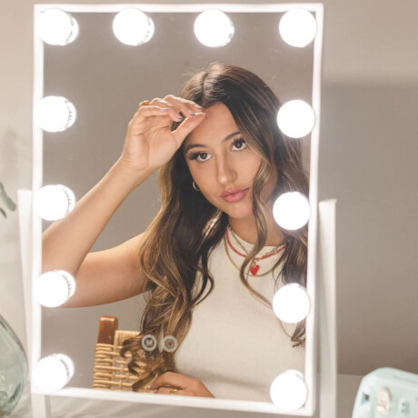 Espejo Con Luz Led Regulable Para Maquillaje Grande Unica