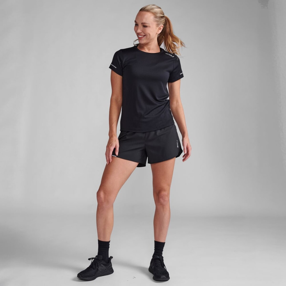 Aero Tee - Mujer 