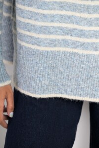 Sweater Rayado Celeste