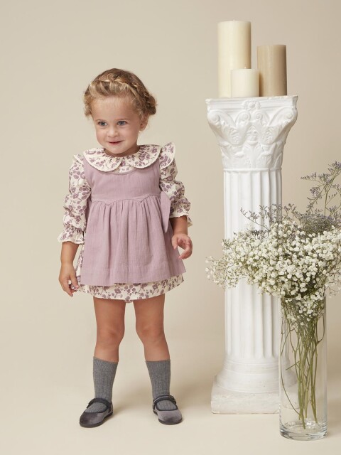 Conjunto Con Delantal Purpura