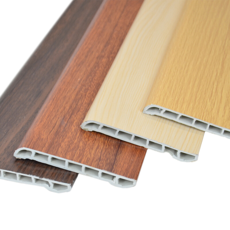 Zócalo PVC 2,40 metros CEDRO