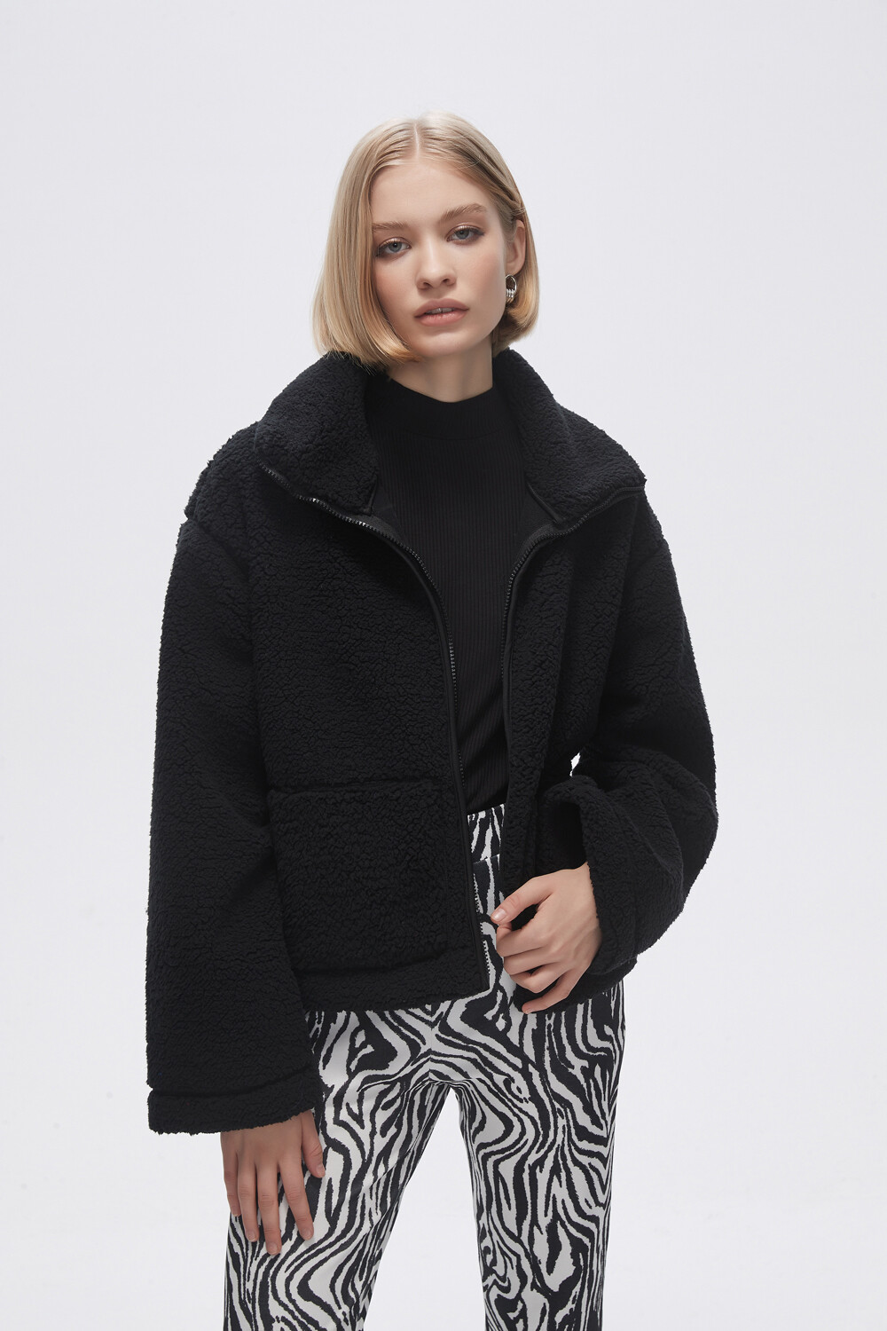 Campera Tadea Negro