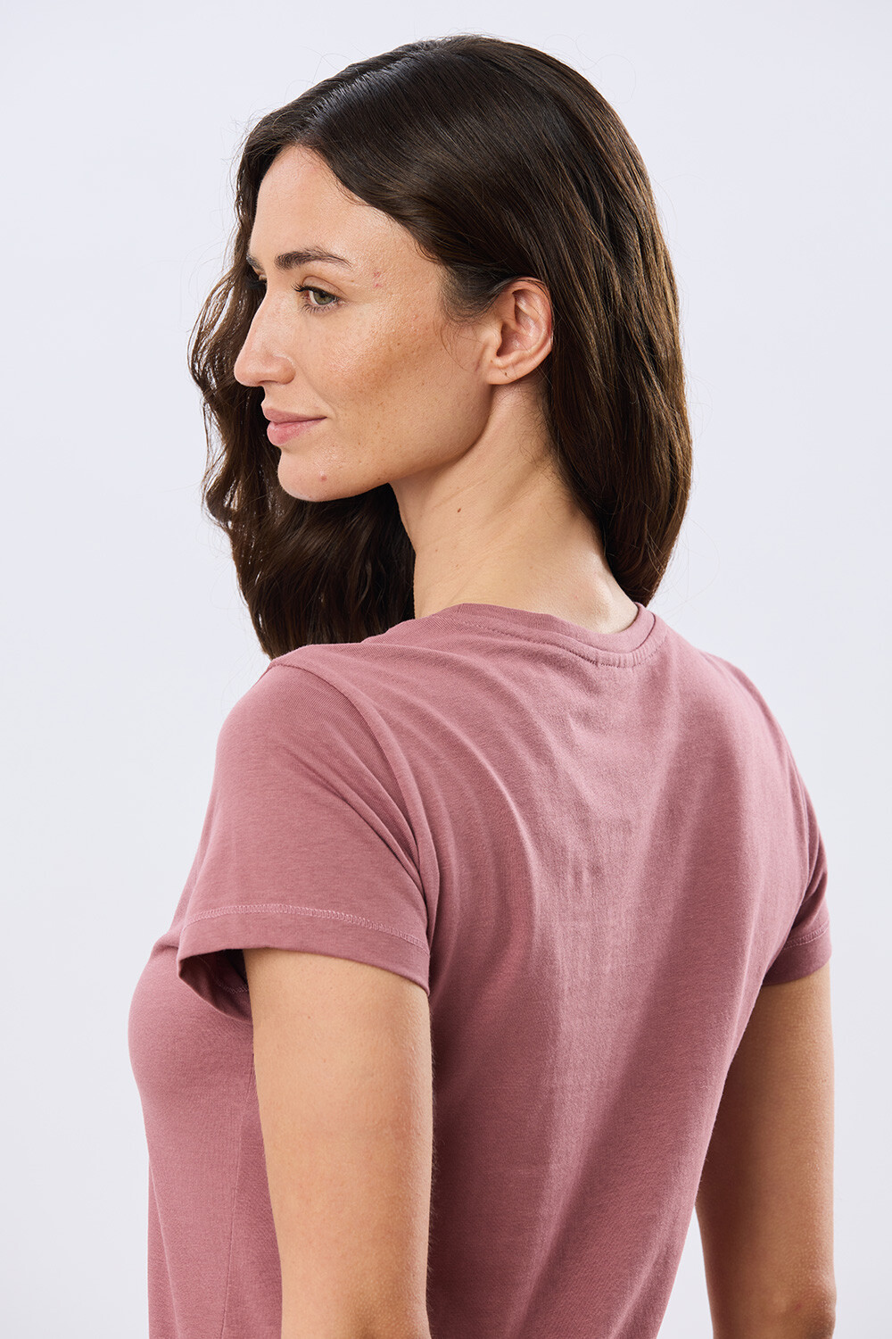 REMERA BÁSICA DE ALGODÓN Rosa Oscuro