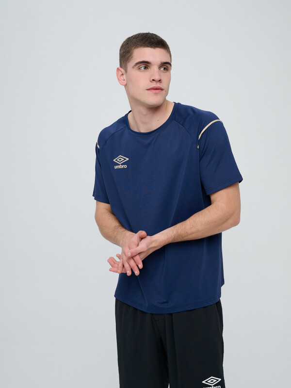 REMERA TERREN Umbro Hombre 001