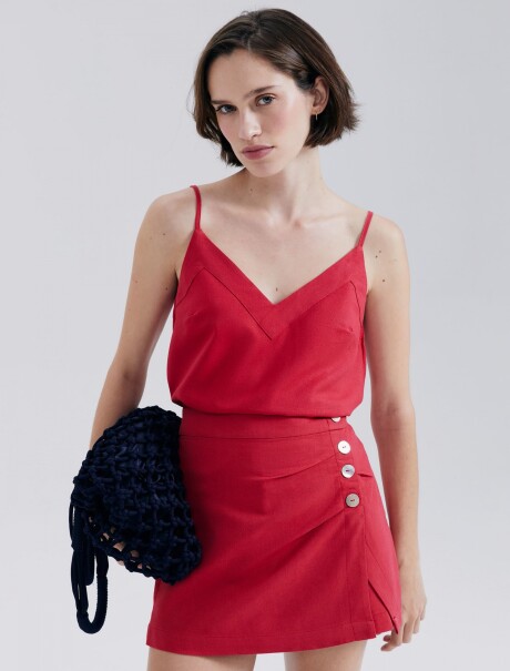 MUSCULOSA FEMENINA CON LINO ROJO