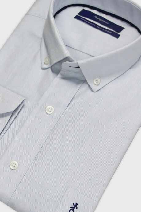 Camisa Premium Lisa Celeste con Bolsillo