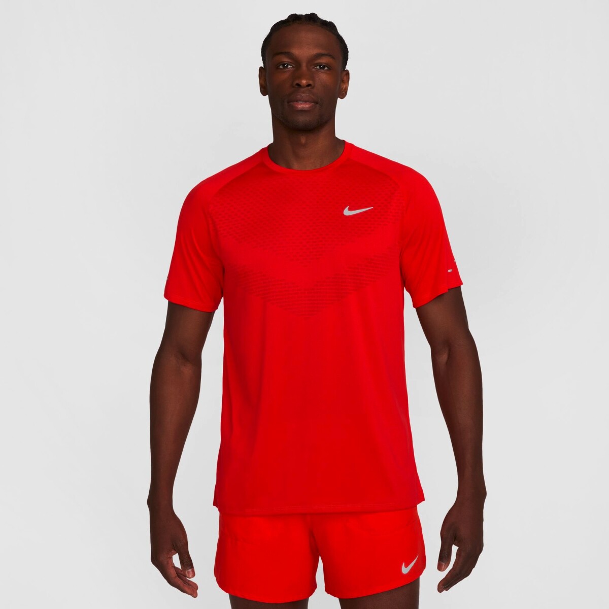 Remera Nike Dri-Fit Adv Stride Top de Hombre - Rojo 