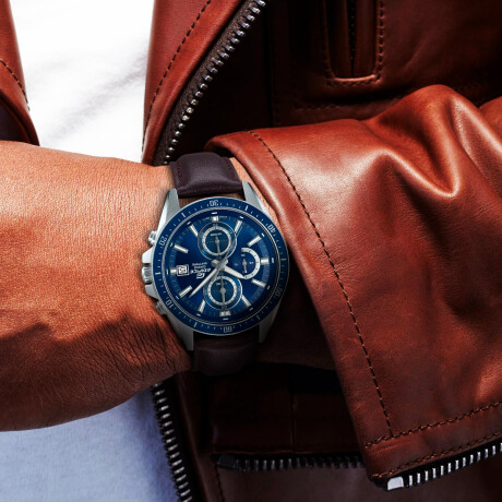 Reloj Edifice Efrs565L-2Avudf En Cuero Marron 0