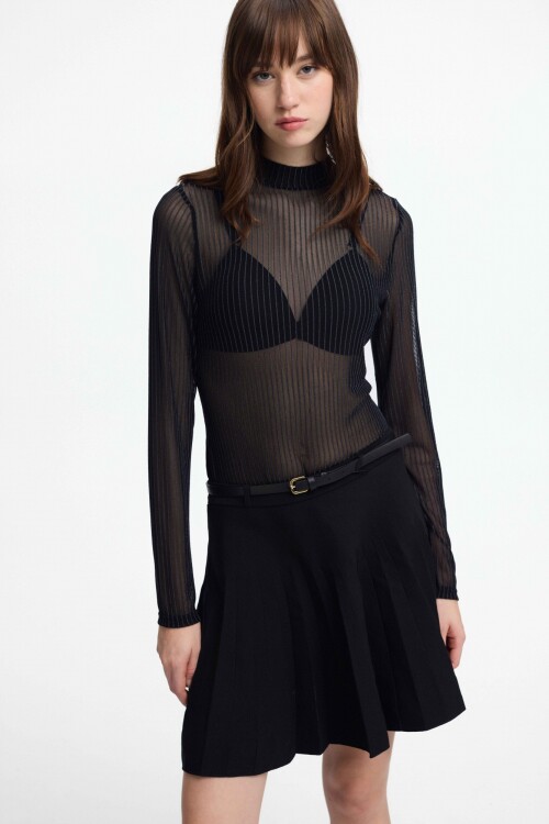 Polera Luxe Negro Lurex