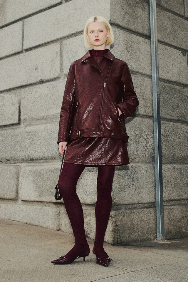 Chaqueta biker eco-cuero bordo